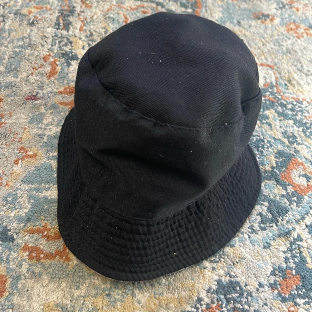 Double sided bucket, hat